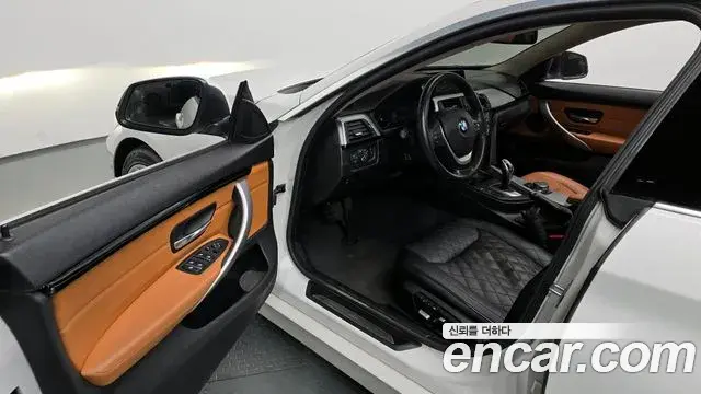 BMW 4 Series 2019 — Şəkil 18/20