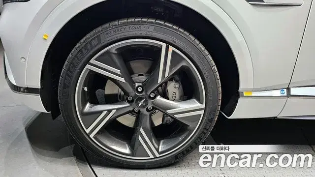 Genesis GV80 2025 — Photo 13/20
