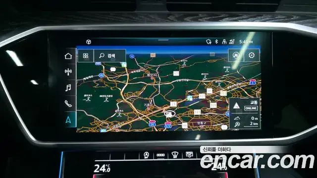 Audi A6 2021 — ფოტო 12/19