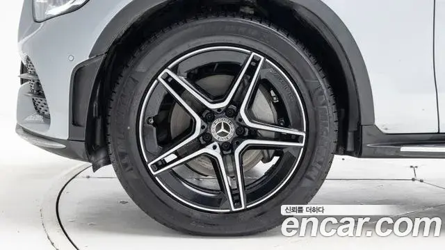 Mercedes-Benz GLC-Class 2023 — ფოტო 9/20