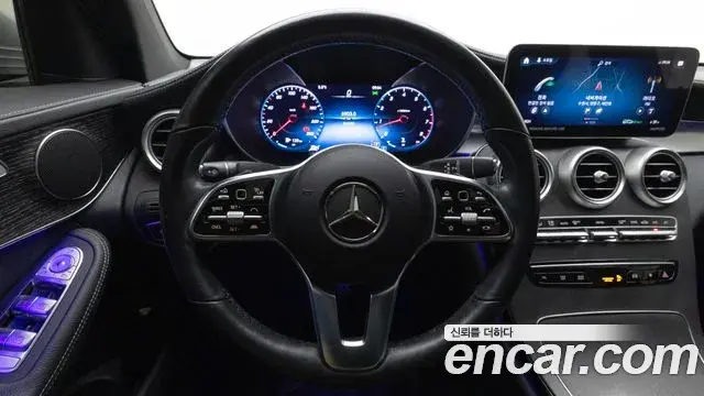 Mercedes-Benz GLC-Class 2023 — ფოტო 15/20