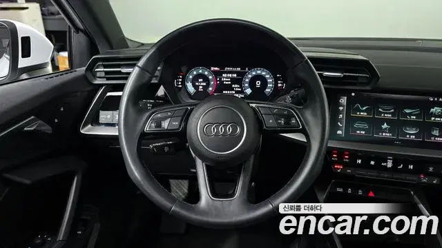 Audi A3 2022 — Photo 9/20