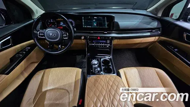 Kia Carnival 2021 — Фото 7/20