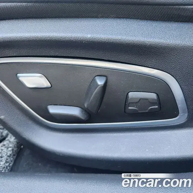 Renault Samsung SM6 2020 — ფოტო 15/20