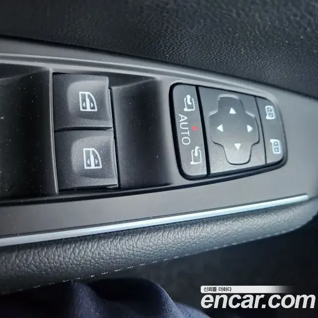 Renault Samsung SM6 2020 — ფოტო 13/20