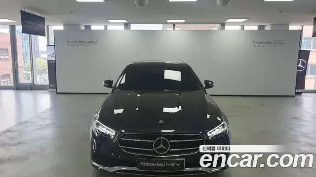 Mercedes-Benz E-Class 2020 — Şəkil 14/17