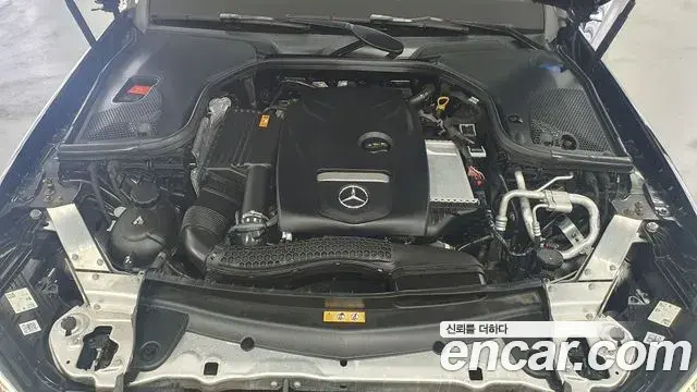 Mercedes-Benz E-Class 2020 — Şəkil 2/17
