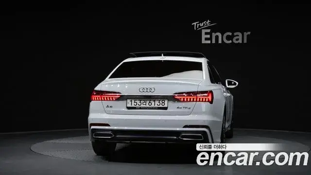 Audi A6 2022 — Photo 6/20