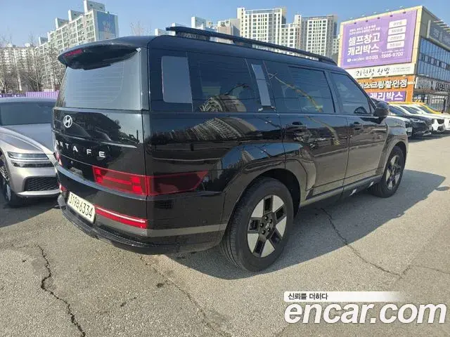 Hyundai Santa Fe 2024 — Фото 4/20