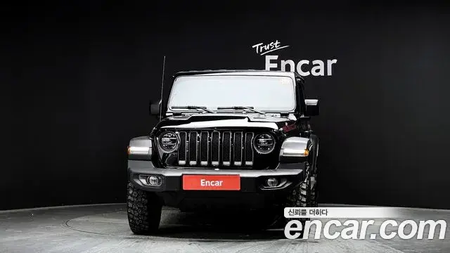 Jeep Wrangler 2020 — Photo 18/20