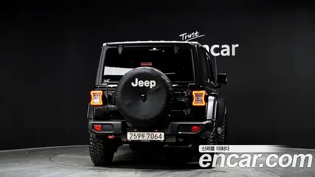 Jeep Wrangler 2020 — Photo 2/20