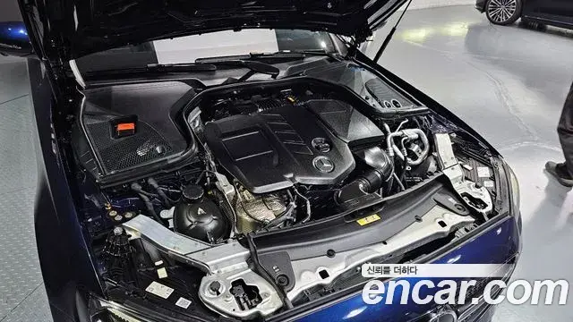 Mercedes-Benz E-Class 2020 — Şəkil 9/20