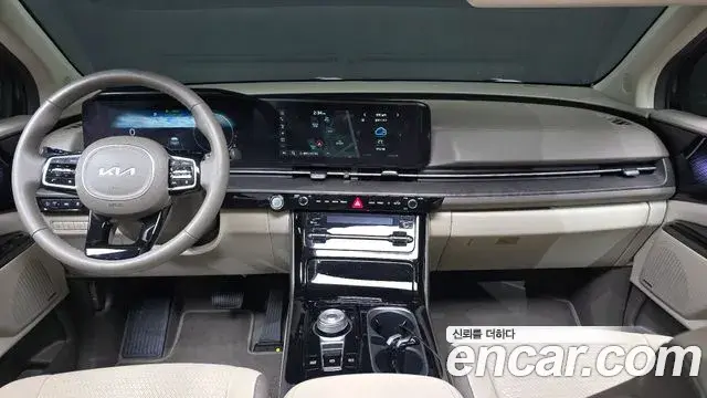Kia Carnival 2023 — Фото 7/20