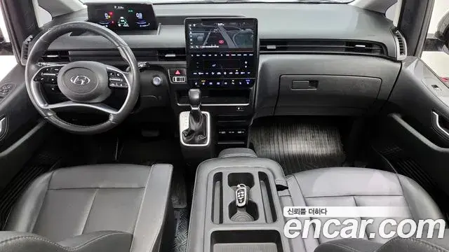 Hyundai Staria 2021 — Şəkil 8/20