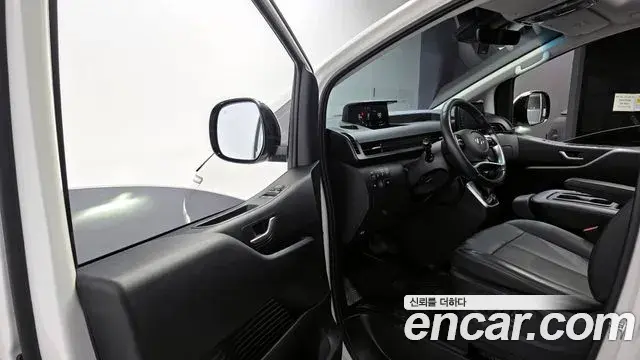 Hyundai Staria 2021 — Şəkil 7/20