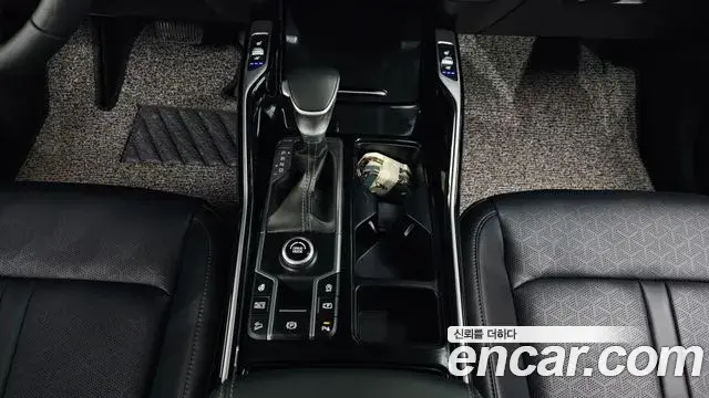 Kia Sorento 2021 — Фото 9/20