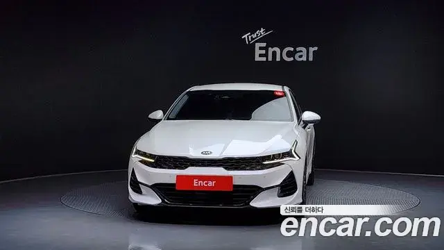 Kia K5 2020 — Photo 8/20