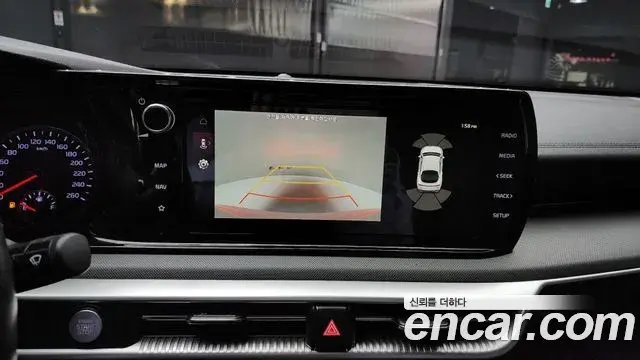 Kia K5 2020 — Photo 7/20