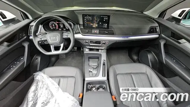 Audi Q5 2024 — ფოტო 15/20
