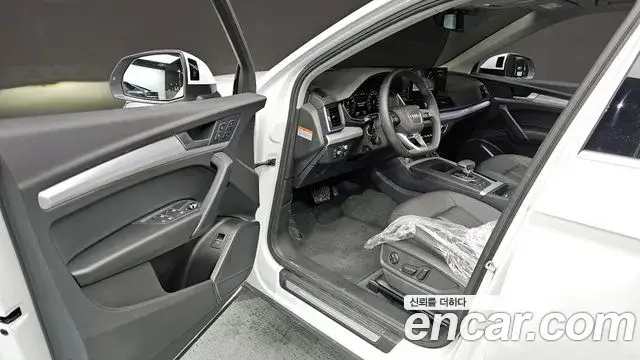 Audi Q5 2024 — ფოტო 4/20