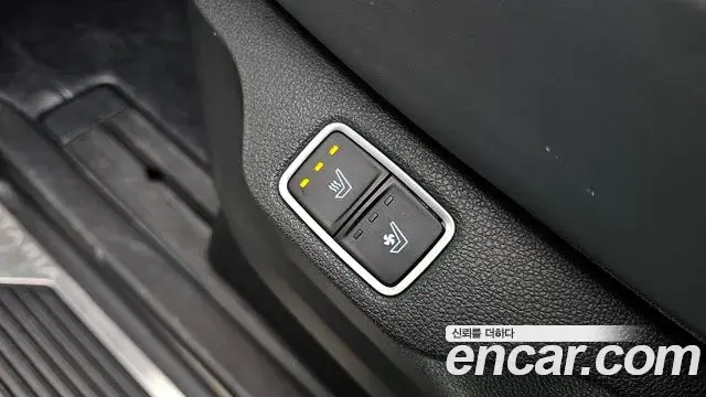 Hyundai Staria 2021 — ფოტო 20/20