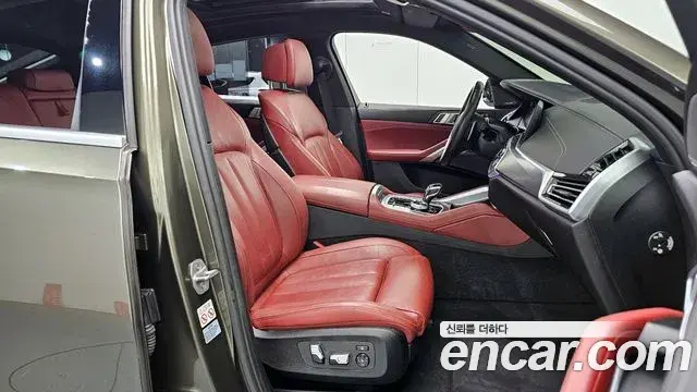 BMW X6 2021 — ფოტო 8/20
