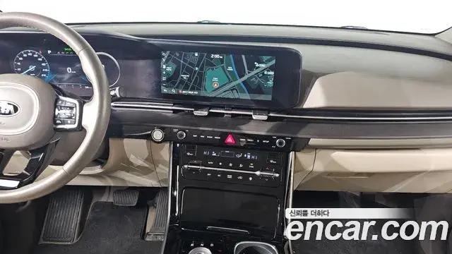 Kia Carnival 2021 — Фото 14/20