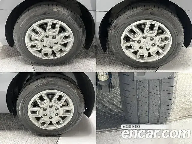 Hyundai Staria 2023 — ფოტო 14/20