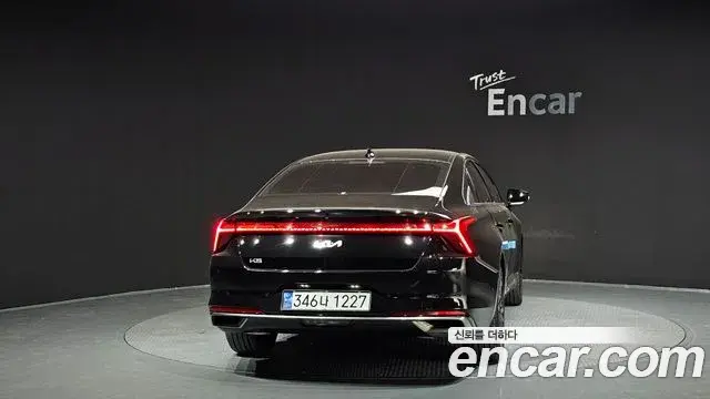 Kia K8 2023 — ფოტო 17/20