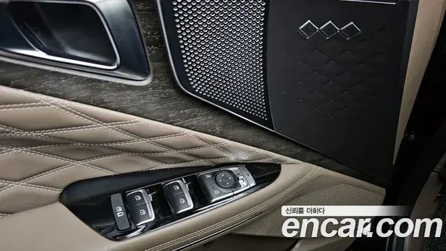 Kia K8 2023 — ფოტო 12/20