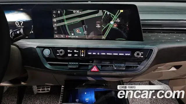 Kia K8 2023 — ფოტო 10/20