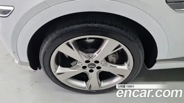 Genesis GV80 2022 — Şəkil 5/18