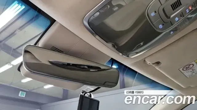 Genesis GV80 2022 — Şəkil 16/18