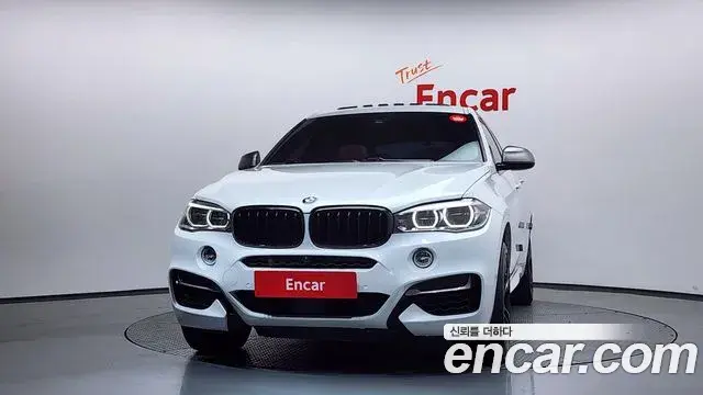 BMW X6 2018 — Şəkil 12/20
