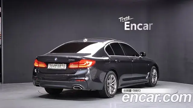 BMW 5 Series 2020 — ფოტო 5/20
