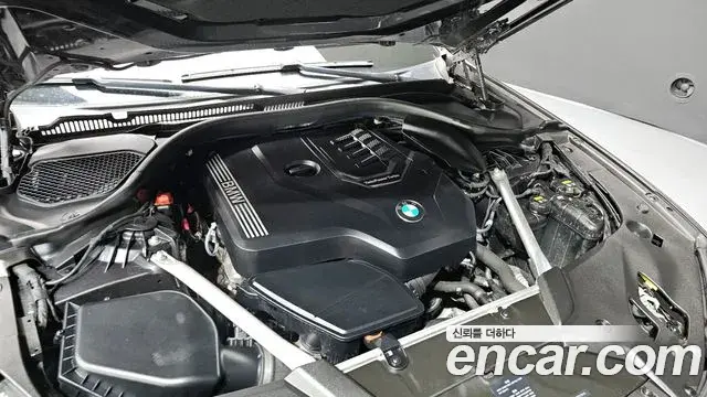 BMW 5 Series 2020 — ფოტო 14/20