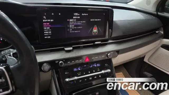 Kia Carnival 2021 — Фото 14/20