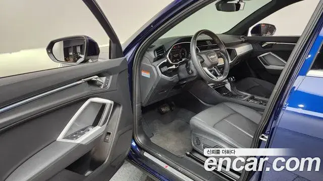 Audi Q3 2024 — ფოტო 2/20