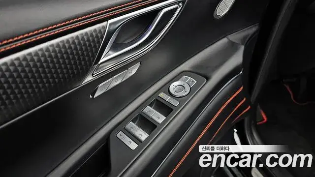 Genesis GV80 Coupe 2024 — ფოტო 13/20