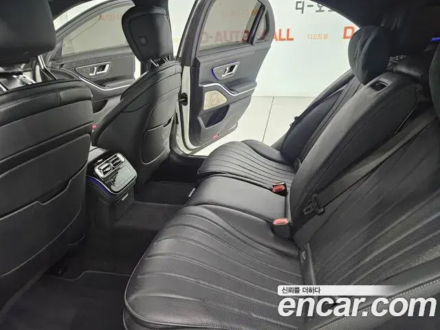 Mercedes-Benz S-Class 2022 — Фото 12/20