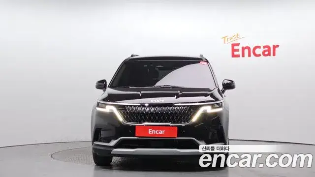 Kia Carnival 2023 — Фото 3/20