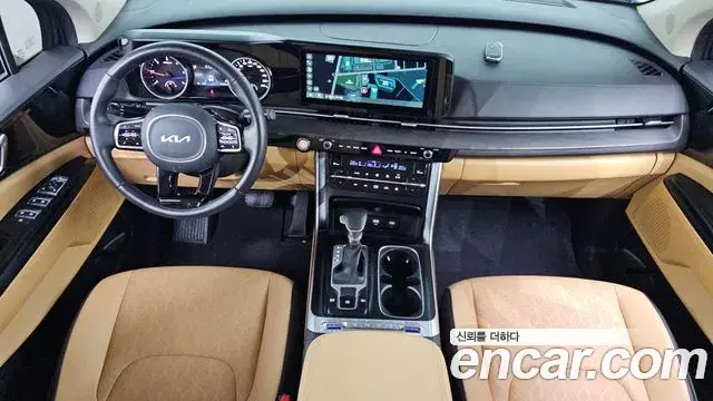Kia Carnival 2023 — Фото 7/20