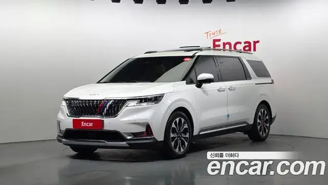 Kia Carnival 2020 — Фото 1/20