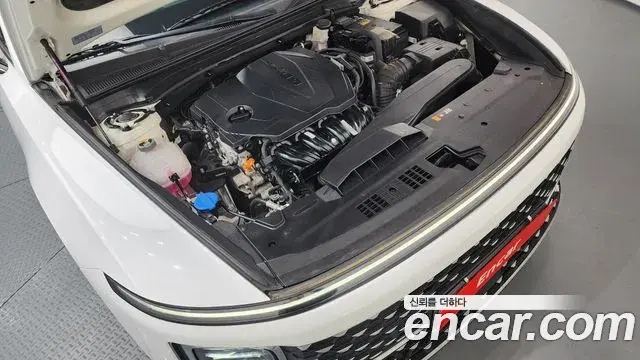 Hyundai Grandeur Hybrid 2023 — ფოტო 4/20