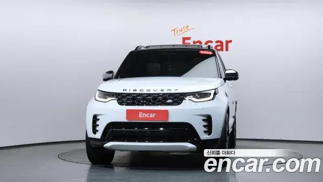 Land Rover Discovery 5 2024 — ფოტო 12/20