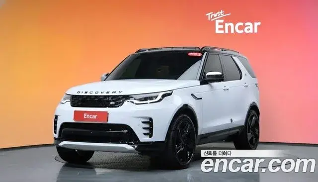 Land Rover Discovery 5 2024 — ფოტო 10/20