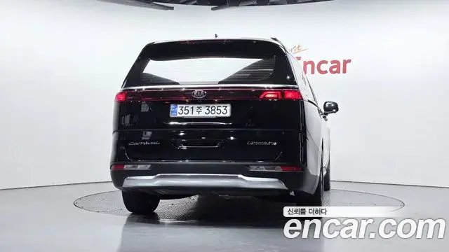 Kia Carnival 2021 — Фото 4/20