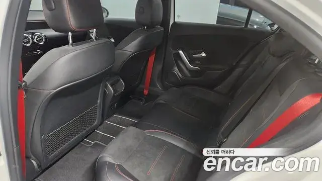 Mercedes-Benz A-Class 2021 — ფოტო 5/19