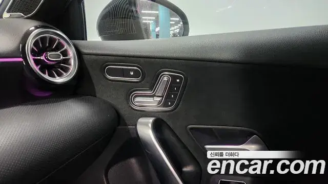Mercedes-Benz A-Class 2021 — ფოტო 10/19