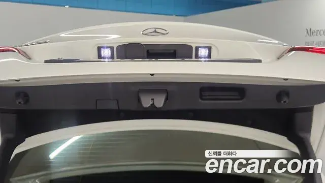 Mercedes-Benz A-Class 2021 — ფოტო 12/19